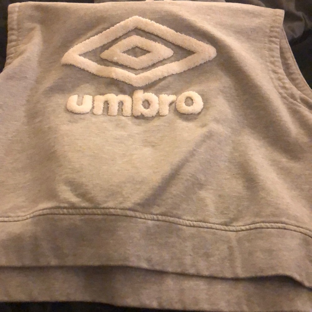 Umbro hooded sleeveless sweatshirt